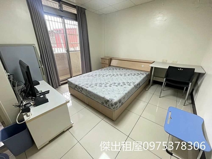 傑出租屋/南崁套房,一層兩戶,陽台獨洗 - Image 1