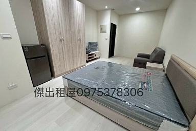 傑出租屋/夜市全新,一層兩戶,陽台獨洗,機車位（第3張）
