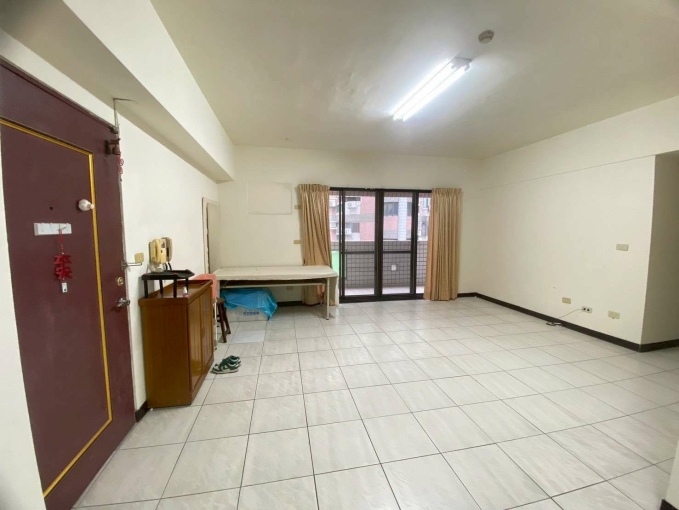 四房二廳🍀家具電可談🍀租屋補助🍀可戶籍🍀汽車位（第1張）