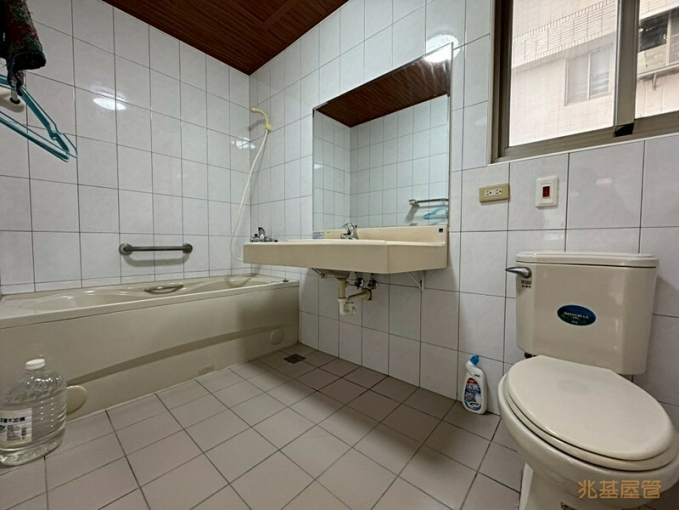 兆基社會住宅🏡仁德大三房二衛可租補免仲介費（第10張）