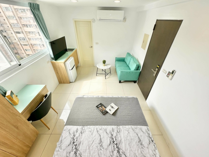 可租補-超新套房*陽台獨洗曬*沙發~ - Image 6