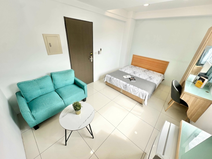 可租補-超新套房*陽台獨洗曬*沙發~ - Image 3