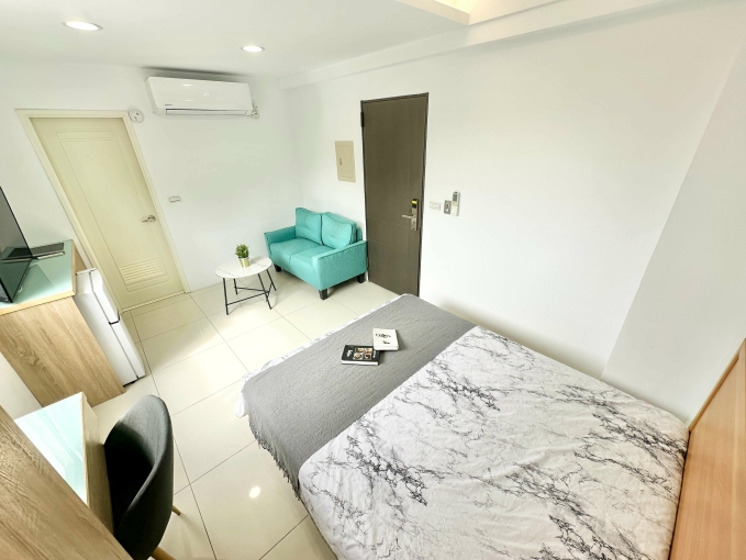 可租補-超新套房*陽台獨洗曬*沙發~ - Image 8