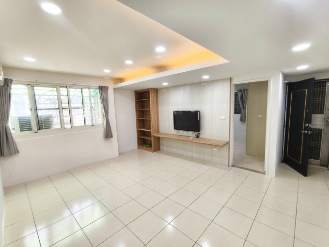 北屯東山路_ 近文心北屯 三房美寓_系統輕裝屋況佳 - Image 2