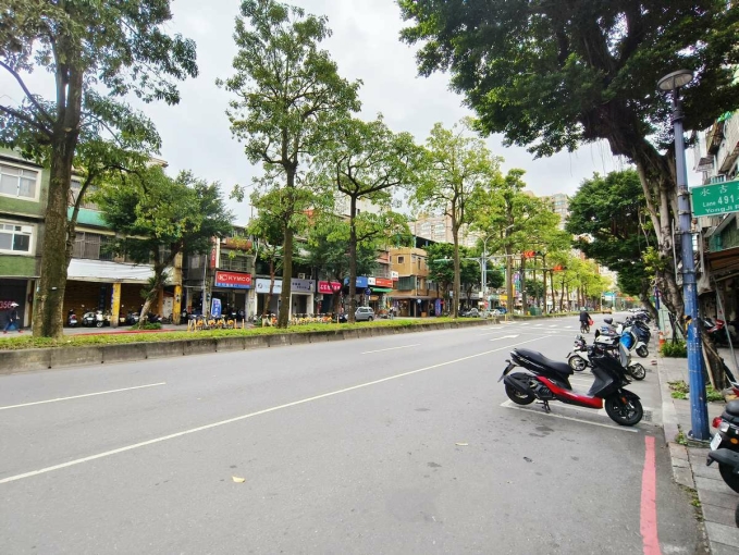 ☆捷運後山埤☆五分埔1街店面、時尚動線核心・小資創業最佳鋪位（第7張）