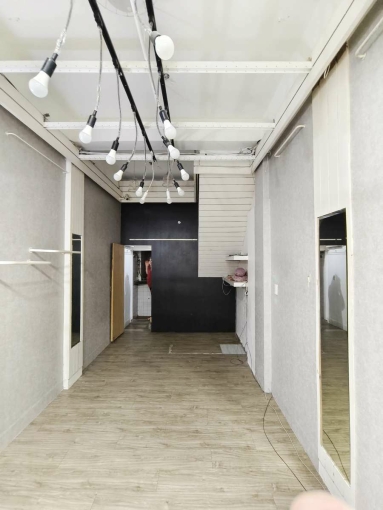 ☆捷運後山埤☆五分埔1街店面、時尚動線核心・小資創業最佳鋪位（第2張）