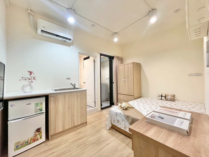 穿梭時間的畫面的鐘👍陽台獨洗🐈可貓貓✨可租補💕宇你相見💫近勤美 科博館（第3張）