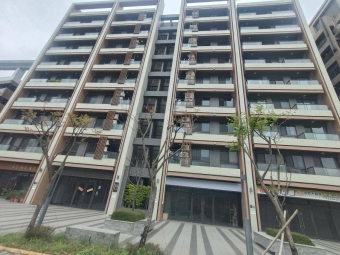 A10綻臨路大面寬店面（第1張）