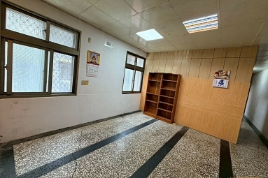 兆基社會住宅🏠七堵火車站旁｜公寓2樓三房出租｜可租補（第4張）