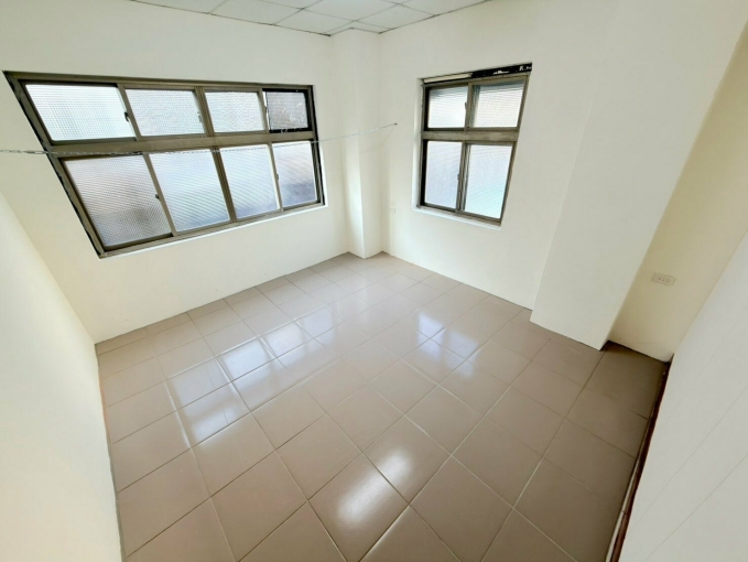 三房一廳🏠可戶籍🏠免爬高🏠女性專屬（第1張）