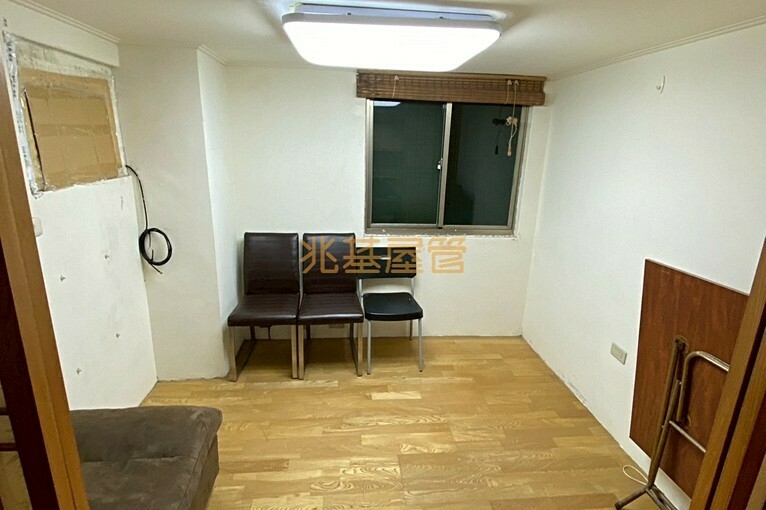 兆基社會住宅🏡👍🏻社會住宅羅傑摩爾溫馨2+1房👍🏻（第9張）