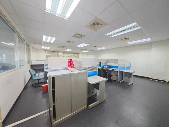 西濱20坪辦公室附二車位*獅子王(第4張)