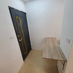 舒適北歐風,前有前院停車位,後院有獨立曬衣區與休憩空間,寧靜社區好窩 - Image 16