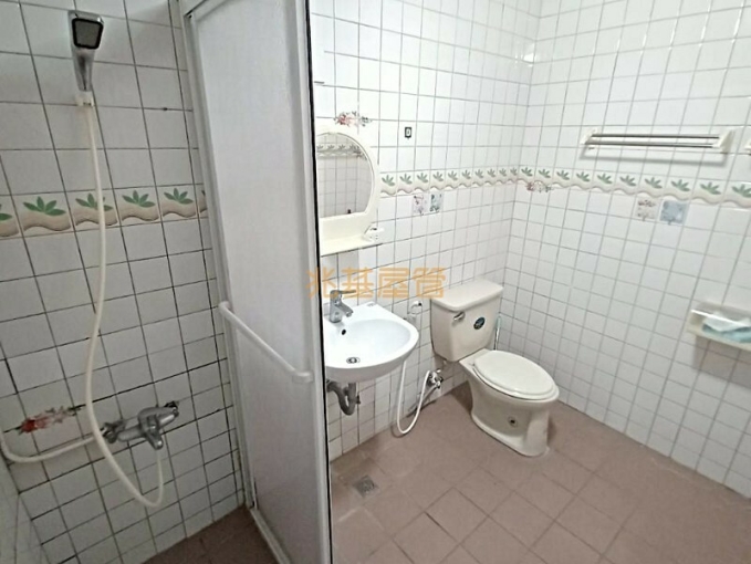 兆基社會住宅🏠近信義市場~全新裝潢三房~⛳️（第11張）