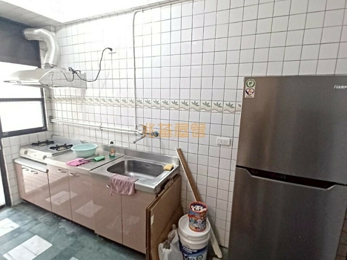 兆基社會住宅🏠近信義市場~全新裝潢三房~⛳️（第9張）