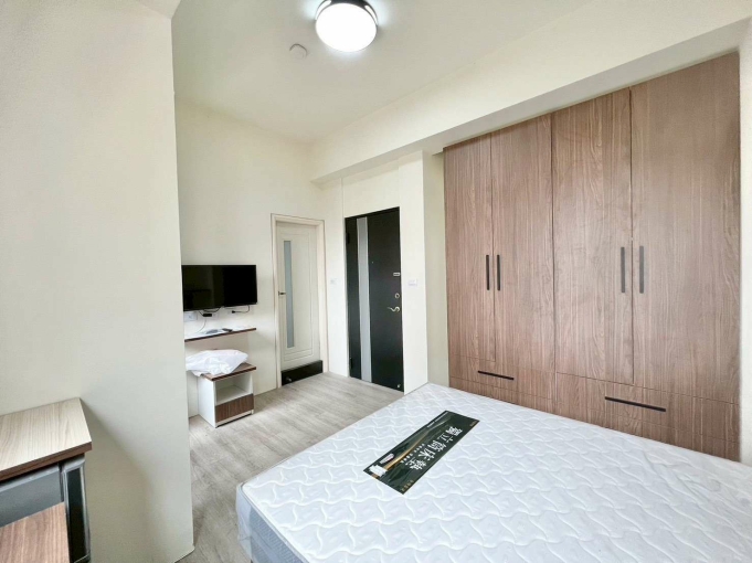 全新整理✨大面衣櫃牆💕可租補💕可貓😸短租可談（第2張）