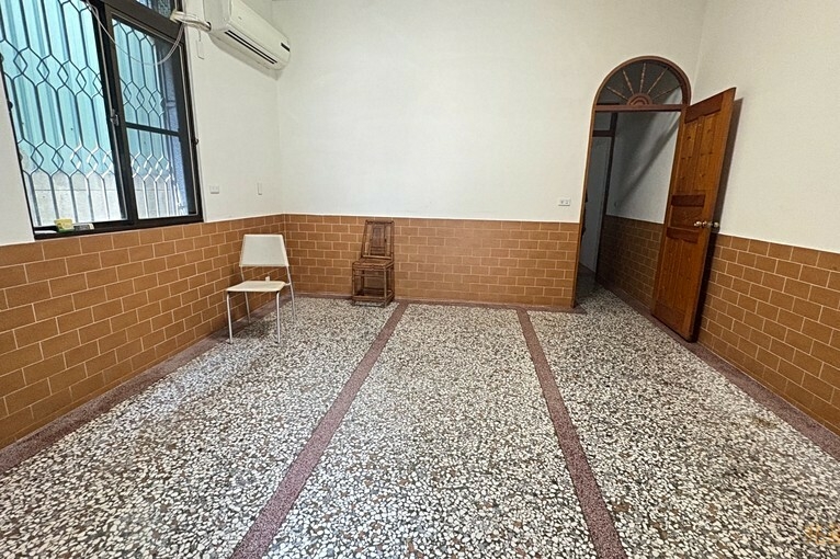 兆基🏡義教街溫馨大透天,採光通風絕佳(第1張)
