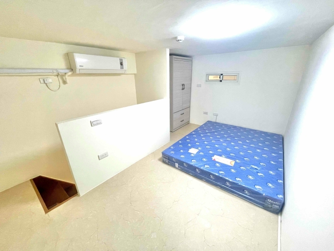 樓中樓🍀專屬機車位🍀稀有可貓🍀租屋補助🍀獨洗獨曬🍀子母車🍀飲水機（第1張）