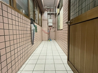 兆基社會住宅🏠明峰街電梯✅重新裝修✅大坪數3房2廳2衛✅（第6張）