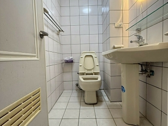 兆基社會住宅🏠明峰街電梯✅重新裝修✅大坪數3房2廳2衛✅（第9張）