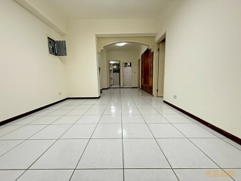 兆基社會住宅🏠明峰街電梯✅重新裝修✅大坪數3房2廳2衛✅（第1張）