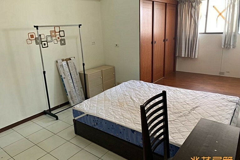 兆基社會住宅🏡逢甲電梯三房可租補家具齊全（第3張）