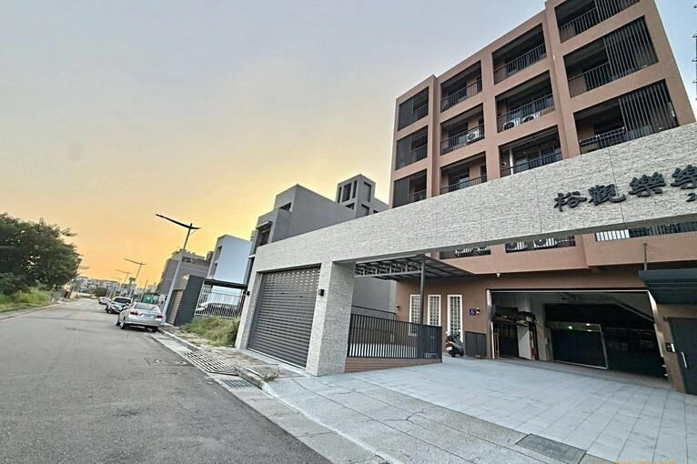 兆基社會住宅🏠全新可寵家具全有車位♥️可租補(第12張)