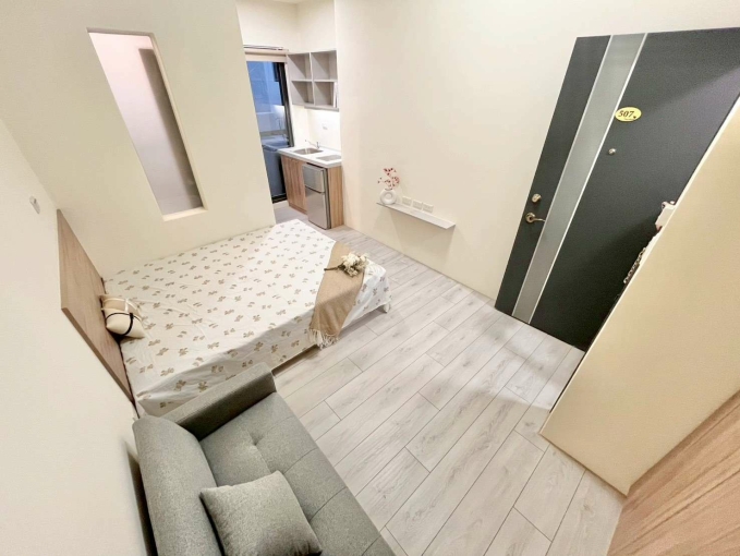 永遠不要失去好奇心💕陽台獨洗✨可租補✨近漢口商圈 新光遠百7分鐘💕宇你相見（第2張）