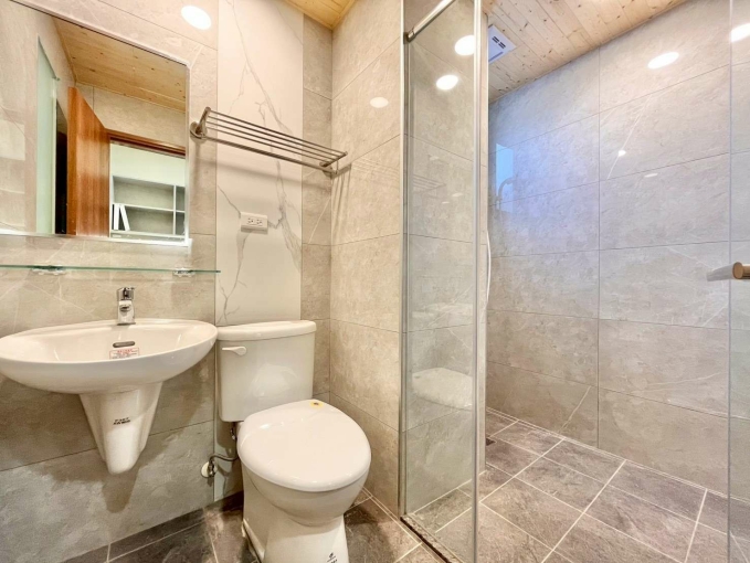 永遠不要失去好奇心💕陽台獨洗✨可租補✨近漢口商圈 新光遠百7分鐘💕宇你相見（第8張）