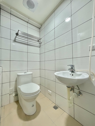 雙租屋補助🍀獨洗獨曬🍀子母車🍀近嶺東大坪數（第7張）