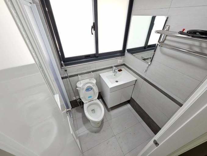 🧡看房請加賴🧡電梯美屋🧡租屋補助🧡乾溼分離🧡秒殺物件🧡（第9張）