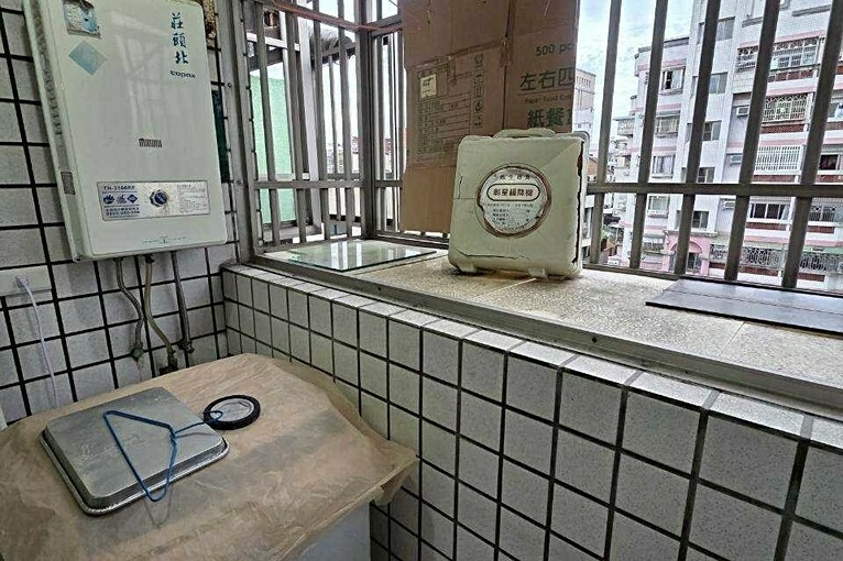 兆基🏡📌西區康樂街2房雙衛✅可租補(第8張)