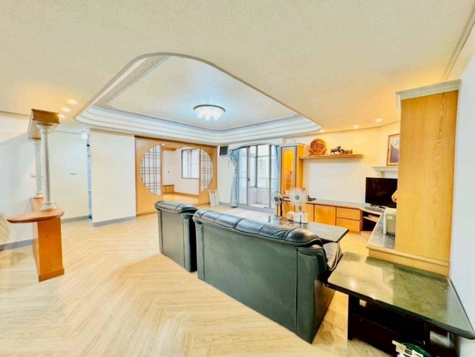 【首次出租】鼎山商圈｜72坪超大四房｜近高科大建工校區（第10張）