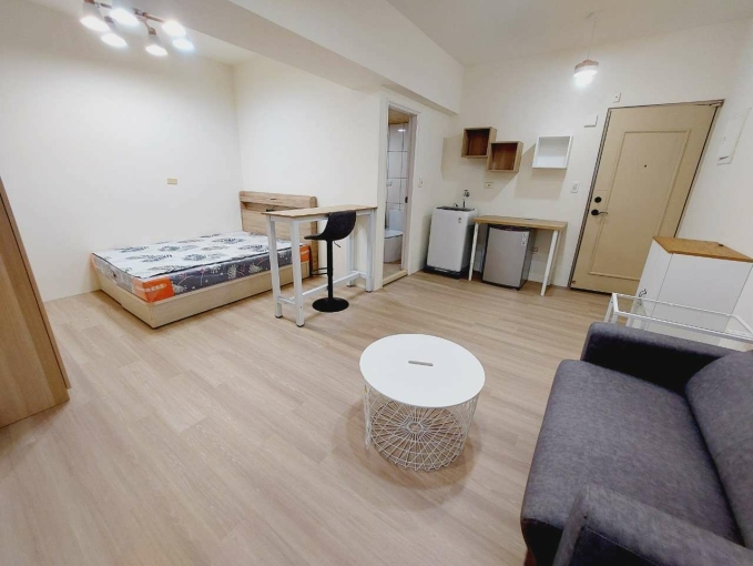 🧡請加賴🧡電梯美屋🧡台水台電🧡獨洗凸窗曬衣🧡租屋補助🧡（第2張）