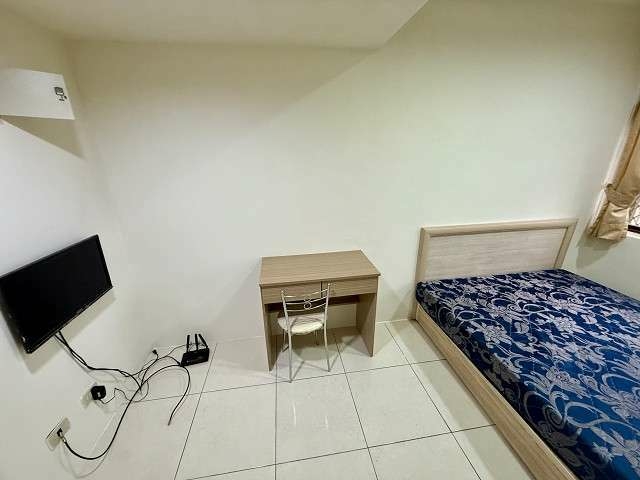 💞大象租屋💞近SOGO.威尼斯影城旁.漂亮網路套房.傢俱.家電.有陽台（第3張）