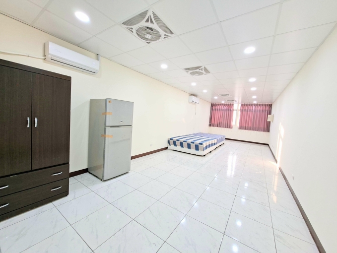 可乖寵☆大陽台獨洗☆室內超級大空間（第1張）