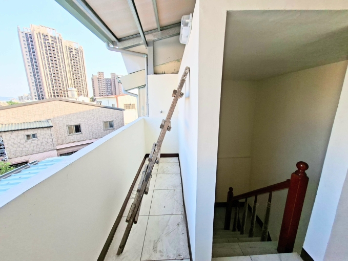 可乖寵☆大陽台獨洗☆室內超級大空間（第10張）