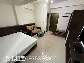 傑出租屋/大竹稀有套房,採光佳,獨洗 - Image 7