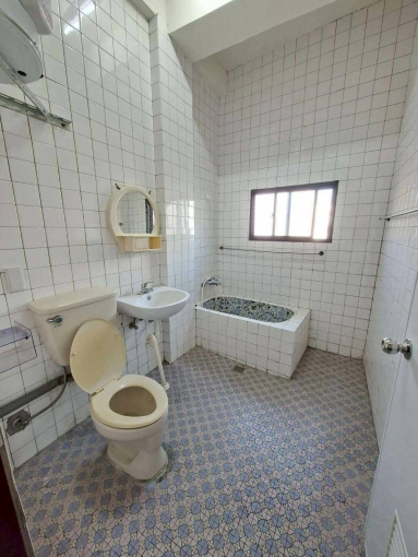 潭子區>近學區>頂灣生態園區>交通方便>臨路透店 - Image 8