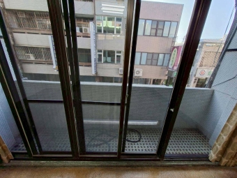 潭子區>近學區>頂灣生態園區>交通方便>臨路透店 - Image 17