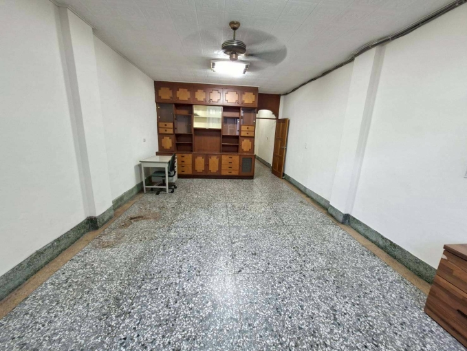 潭子區>近學區>頂灣生態園區>交通方便>臨路透店 - Image 5