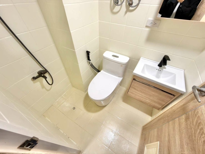 珍珠奶茶不要珍珠🐈🐕可寵可狗✨陽台獨洗✨可租補💕近東海 台中工業區⚡宇你相見（第12張）