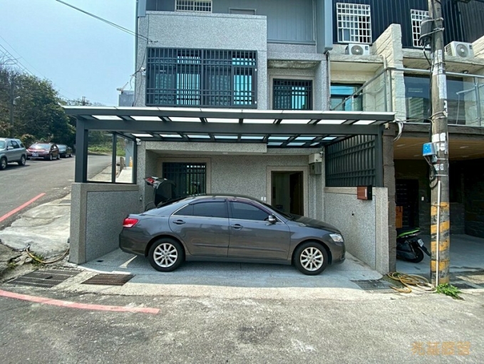 兆基社會住宅🏡香山整新透天/可租補/可報稅（第13張）