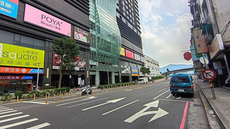 小碧潭美河市高樓 可住辦（第1張）