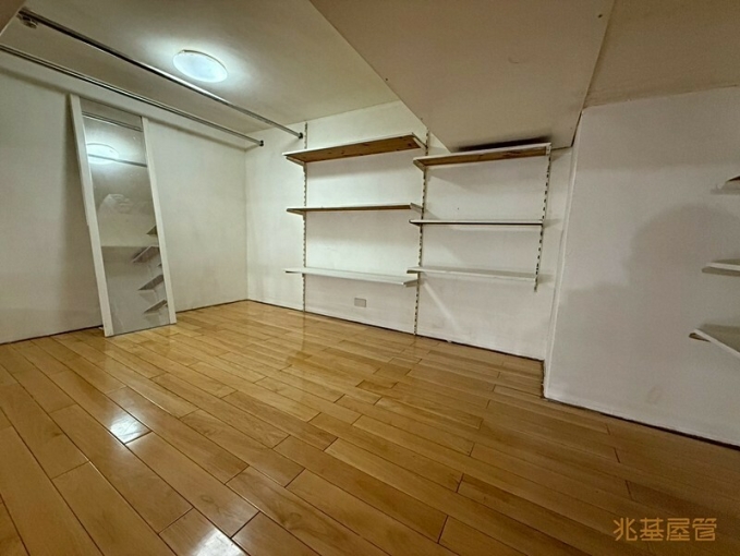 兆基社會住宅🏠⛳️汐止麥當勞夜市旁~稀有電梯乾淨大套房⛳️（第8張）