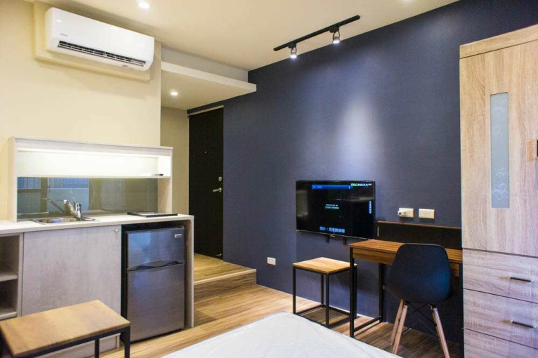 即將釋出.大安區.捷運台電大樓站.獨立陽台.舒適設計感套房A02（第2張）