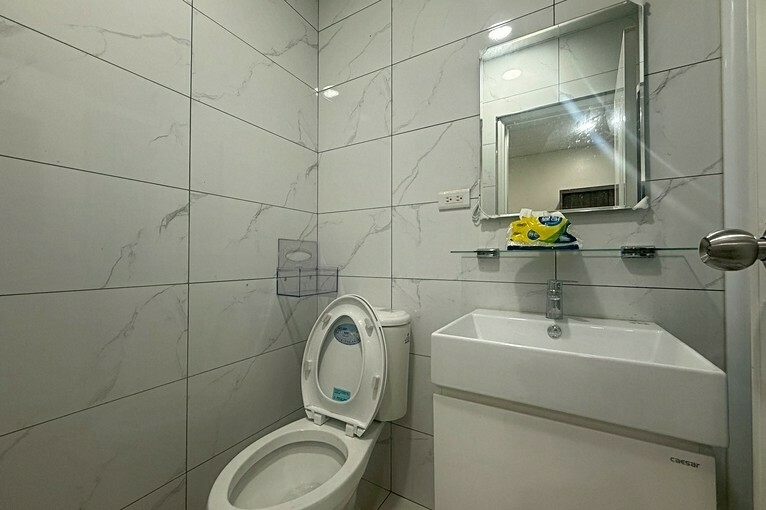 租屋找77🌟站前稀有1樓住店,台電,車位,可補助（第5張）