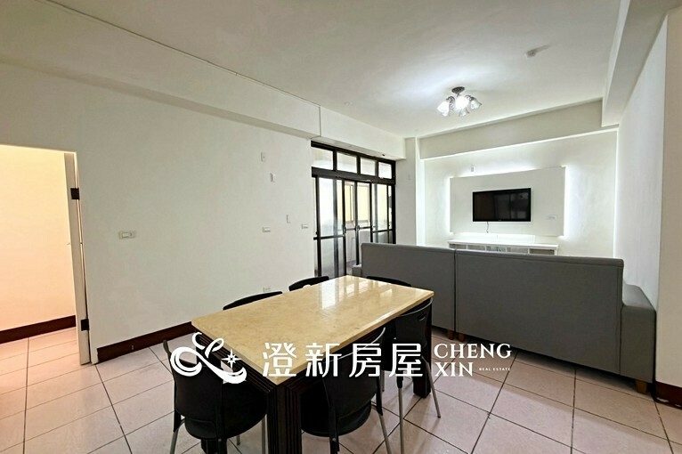 電梯三房含管含車超低租金/屋內設備齊全/生活機能佳/交通便利(第4張)