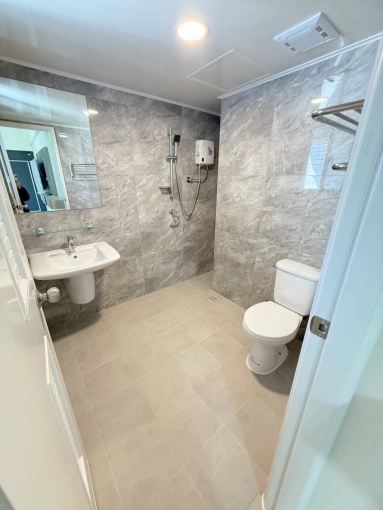 整棟全新❤採光陽台❤可雙租補❤有機車位（第7張）