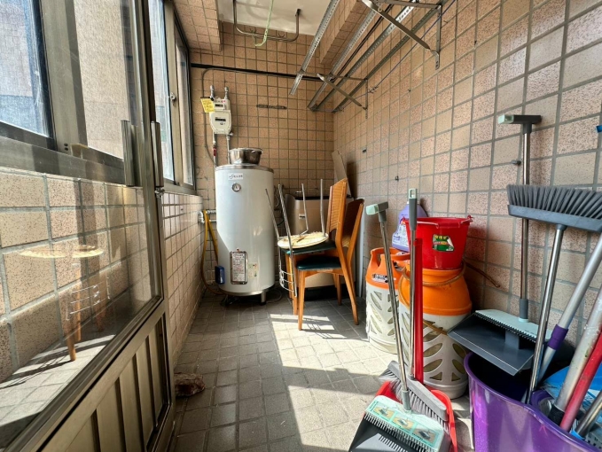 北區電梯大4房~室內32坪~附傢俱家電~有車位+機車位（第6張）